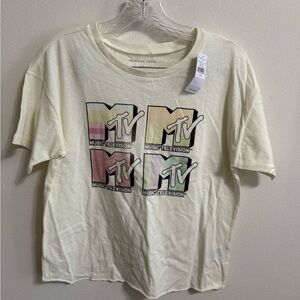 American Eagle Outfitters Cream MTV Graphic Tee